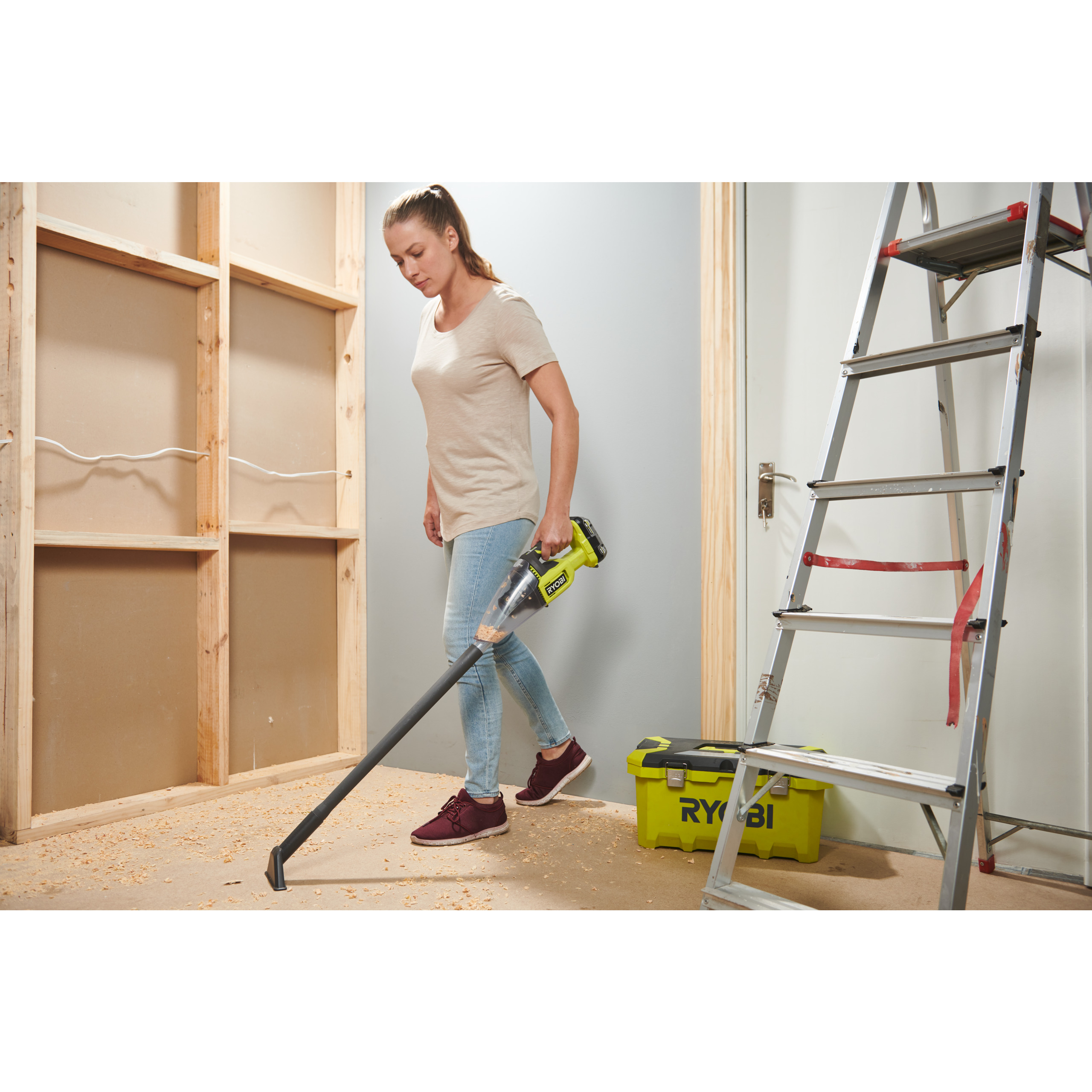 Aspirator de mana 18V ONE- cu set de ingrijire a pardoselilor 5133005656 - imagine 2