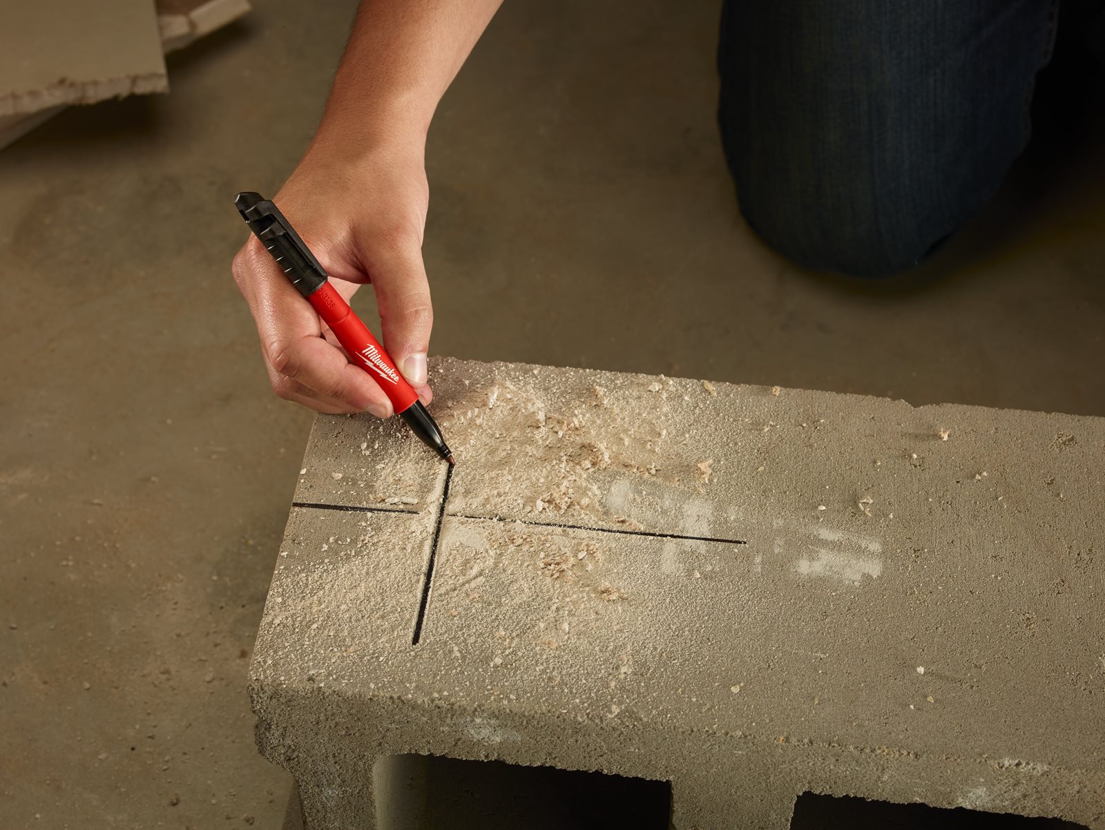 Markere INKZALL Milwaukee 48223100 - in utilizare 1