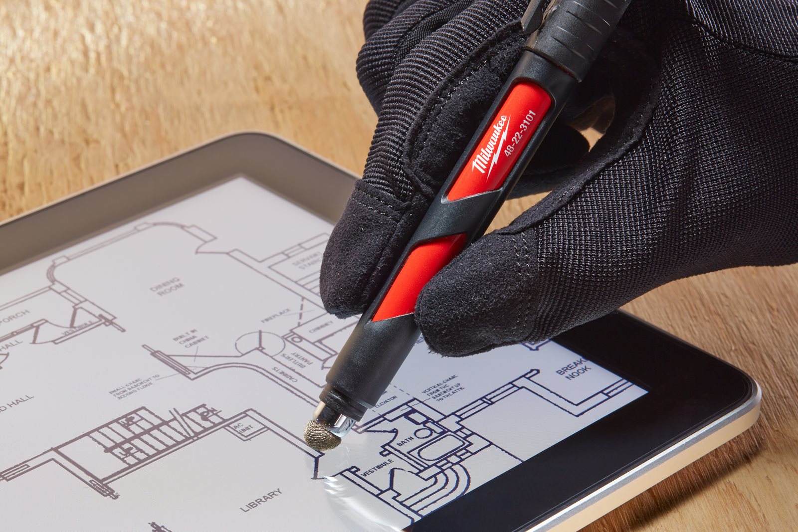 Markere INKZALL cu stylus Milwaukee - in utilizare 1