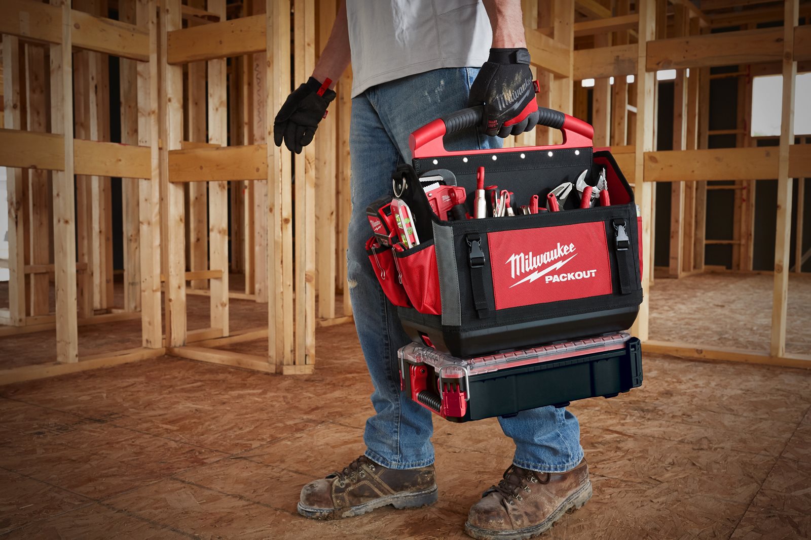 Cărucior transport PACKOUT Milwaukee - in utilizare 18