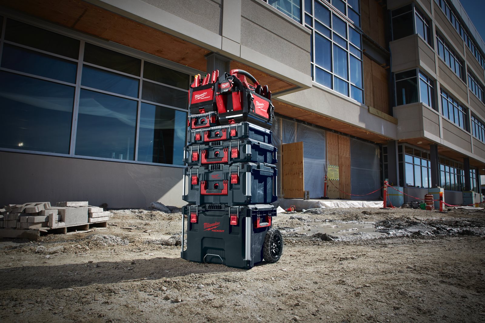 Cărucior transport PACKOUT Milwaukee - in utilizare 3