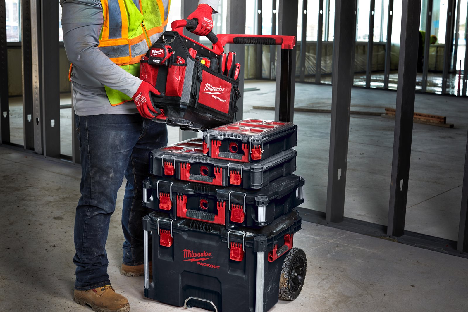 Cărucior transport PACKOUT Milwaukee - in utilizare 7