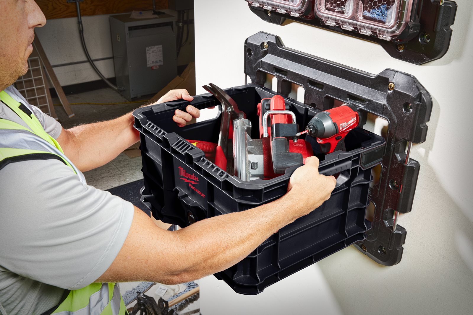 Cutie PACKOUT Milwaukee 4932471724 - in utilizare 1