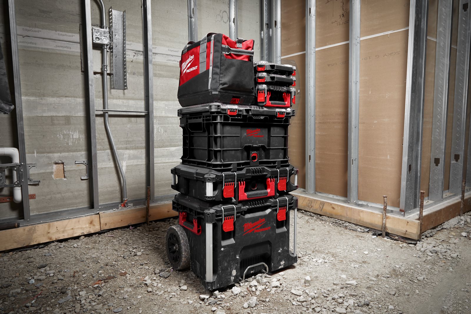 Cutie PACKOUT Milwaukee 4932471724 - in utilizare 2