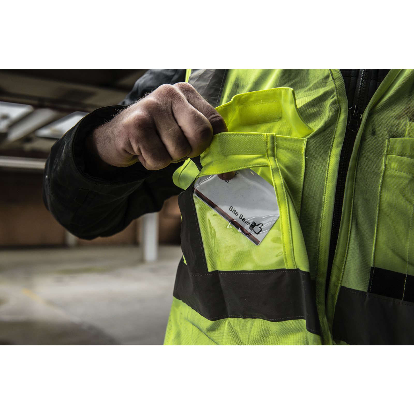 Vestă de înaltă vizibilitate S / M Milwaukee 4932471889 - detaliu 1