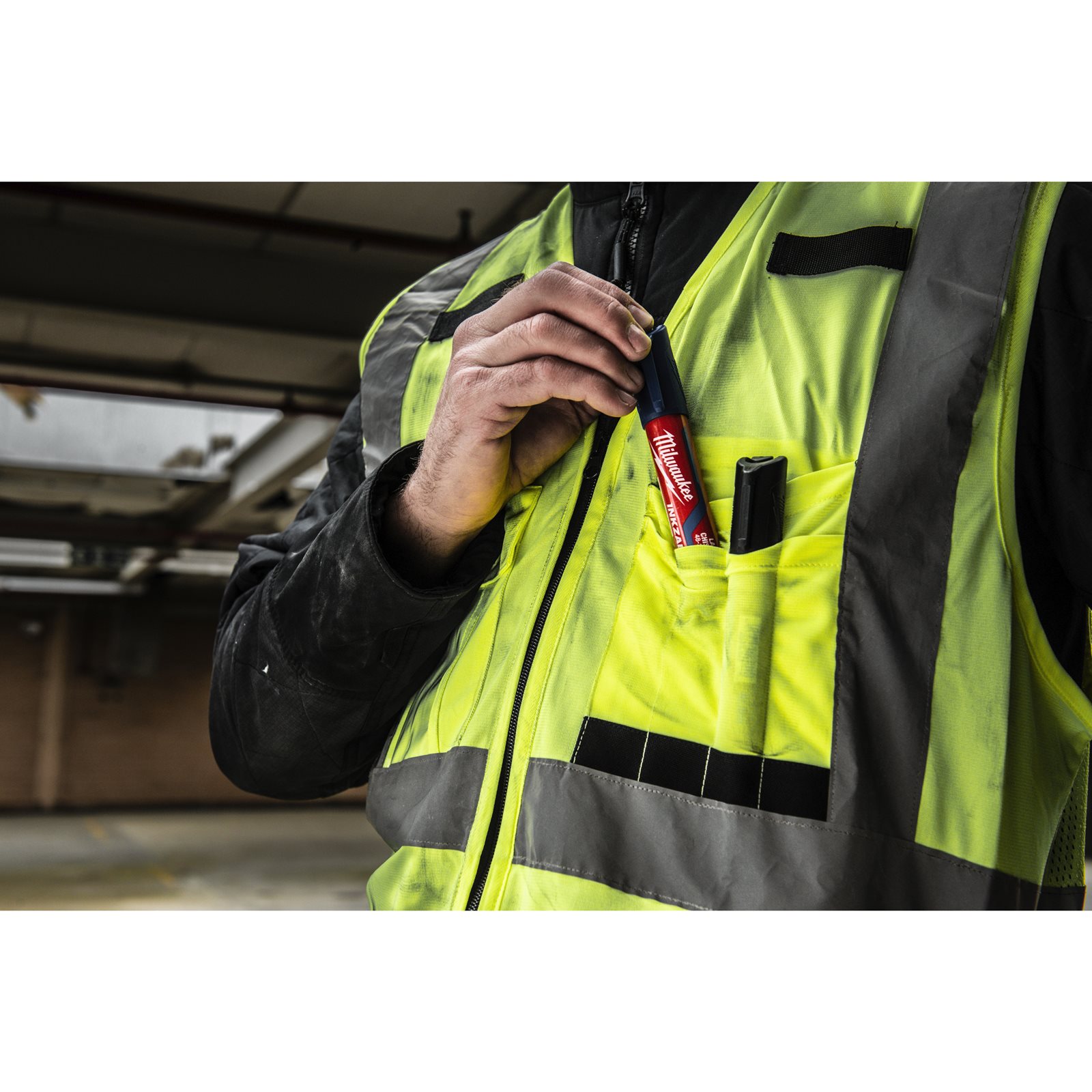 Vestă de înaltă vizibilitate S / M Milwaukee 4932471889 - detaliu 3