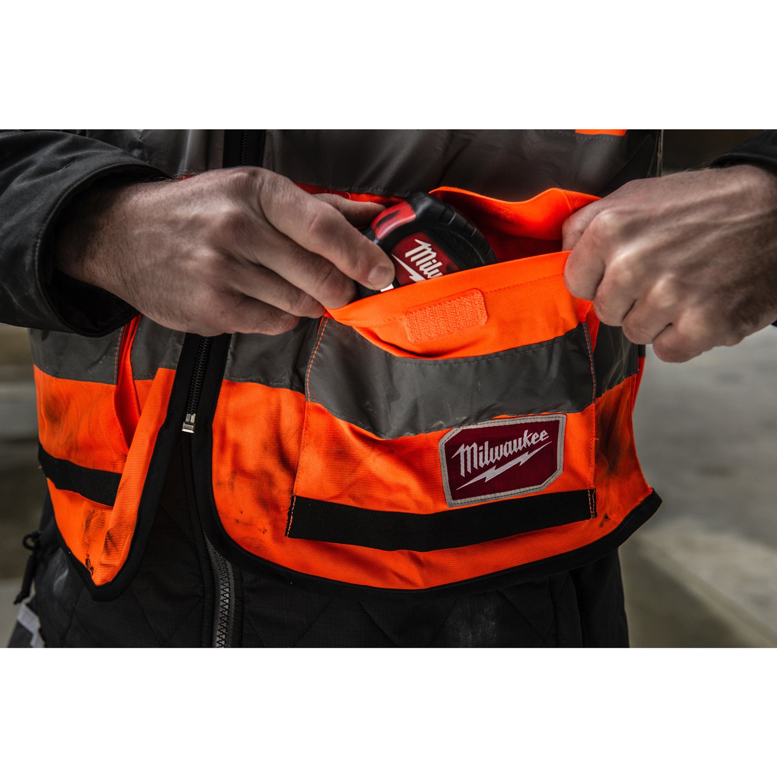 Vestă de înaltă vizibilitate premium S / M Milwaukee 4932471895 - detaliu 3