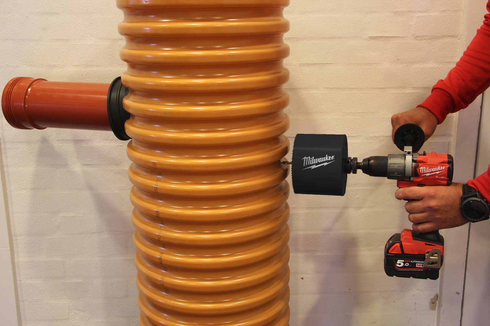 Carote HCS 121mm Milwaukee - in utilizare 1
