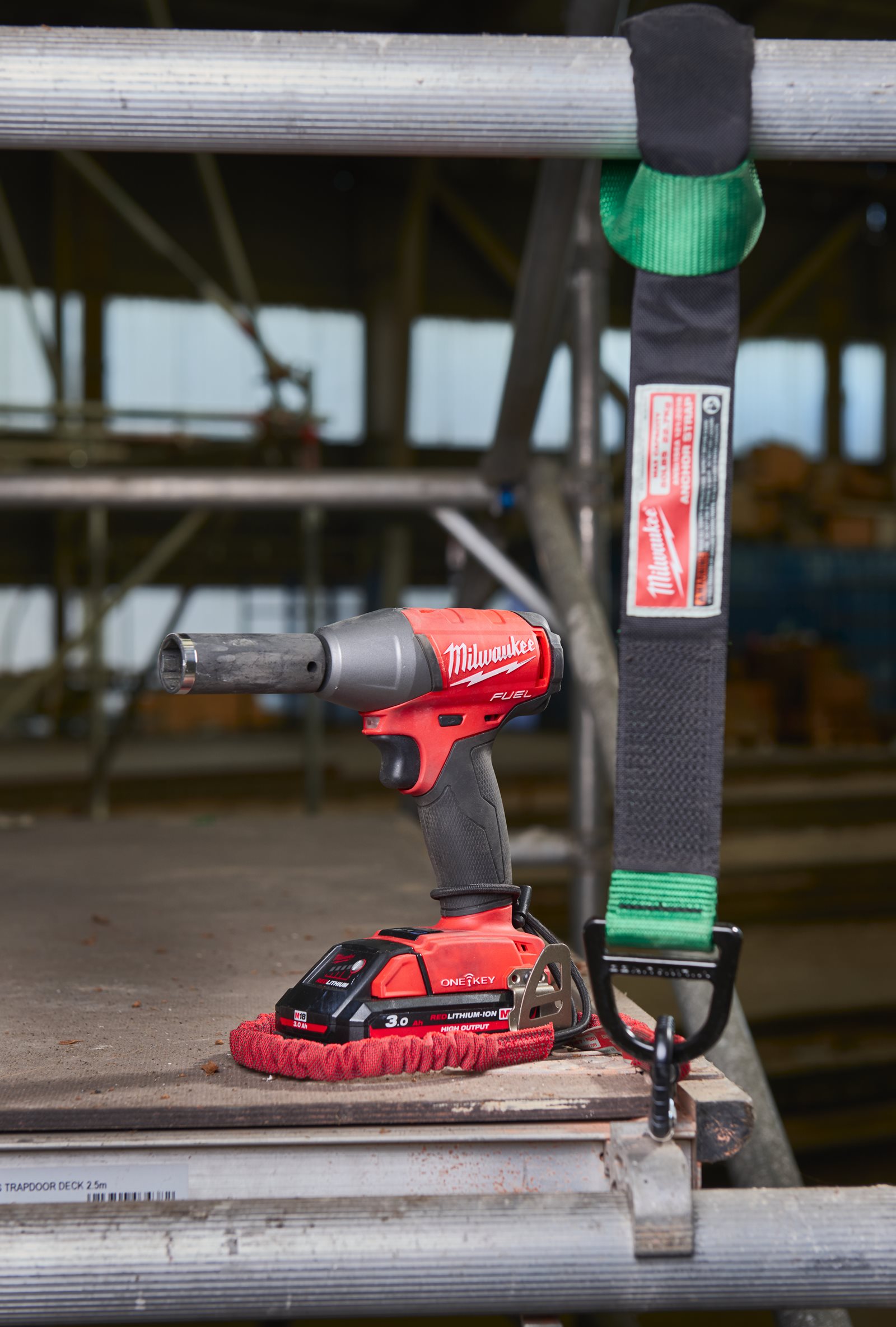Accesorii pentru corzile de siguranță 1 Milwaukee 48228860 - in utilizare 1