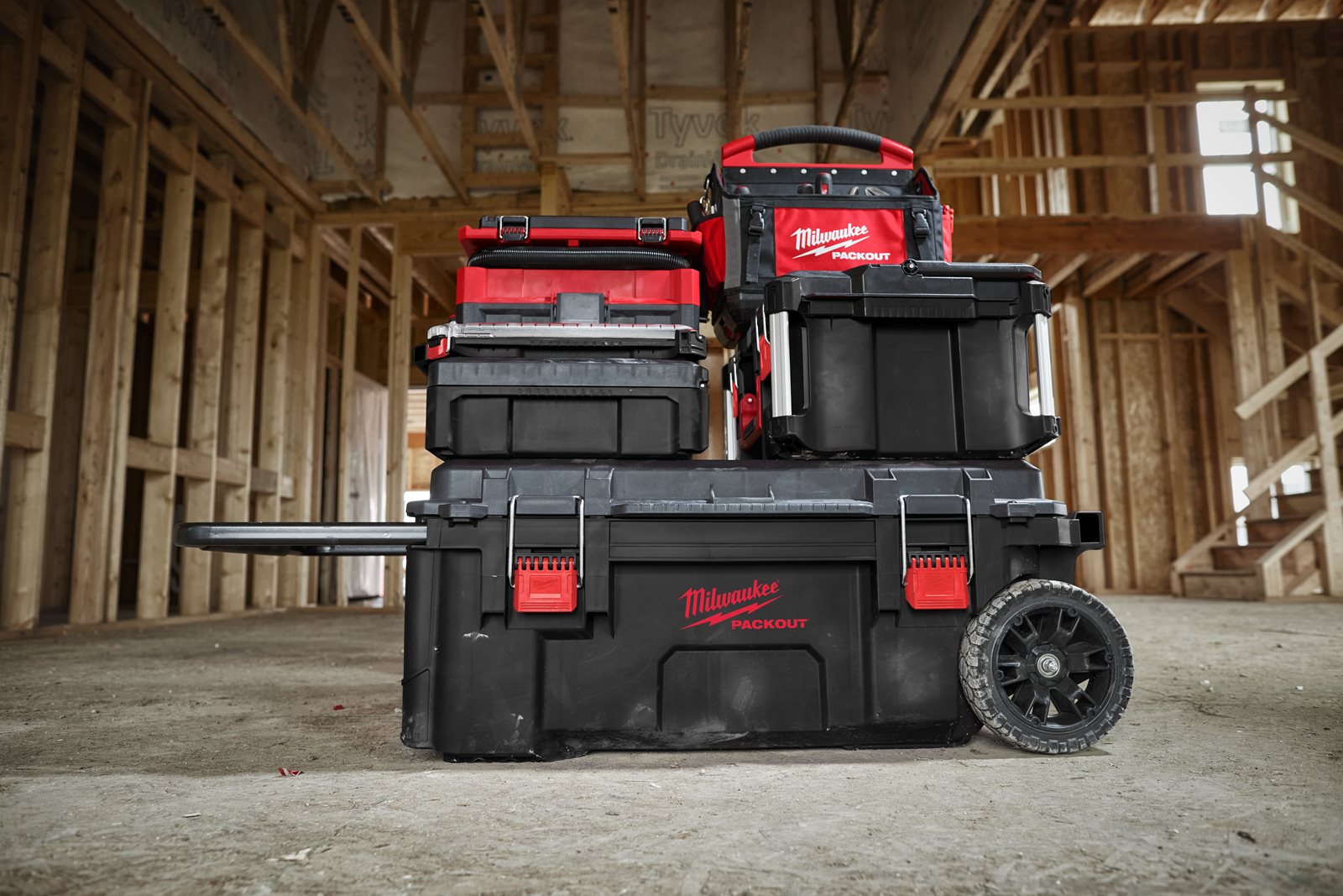 Cutie PACKOUT cu roți Milwaukee - in utilizare 3
