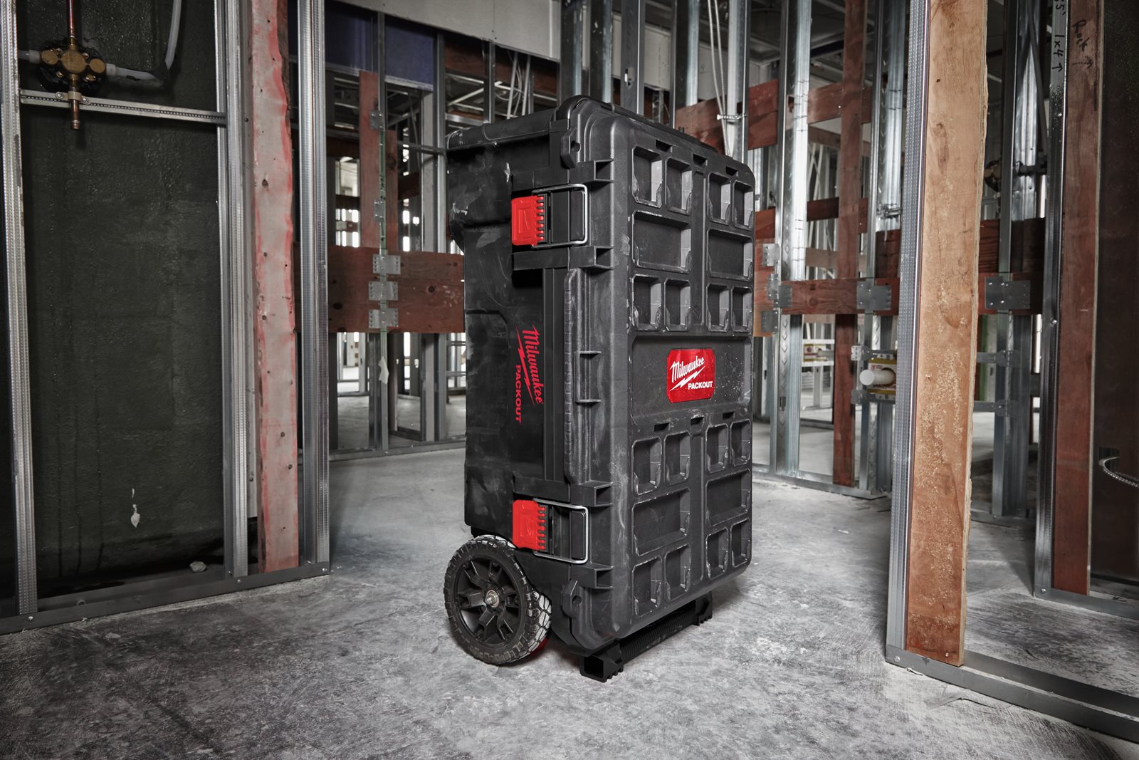 Cutie PACKOUT cu roți Milwaukee - in utilizare 7