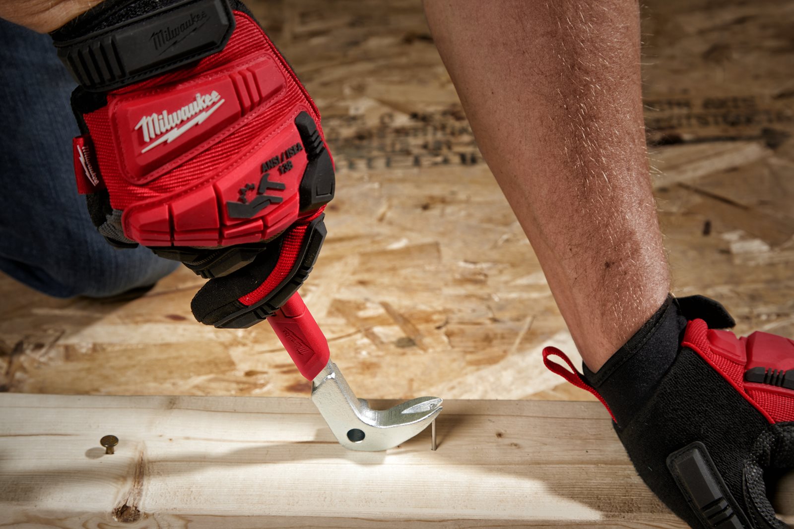 Levier combinat Milwaukee 4932478249 - in utilizare 2