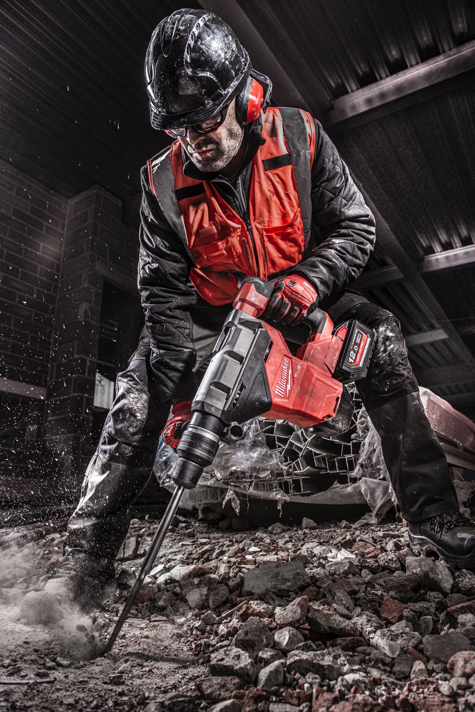 Dălți SDS-Max SLEDGE cu autoascuțire 400 mm 1pc Milwaukee - in utilizare 1
