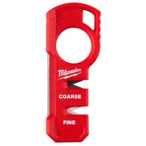 Ascuțitor compact de cuțite Milwaukee