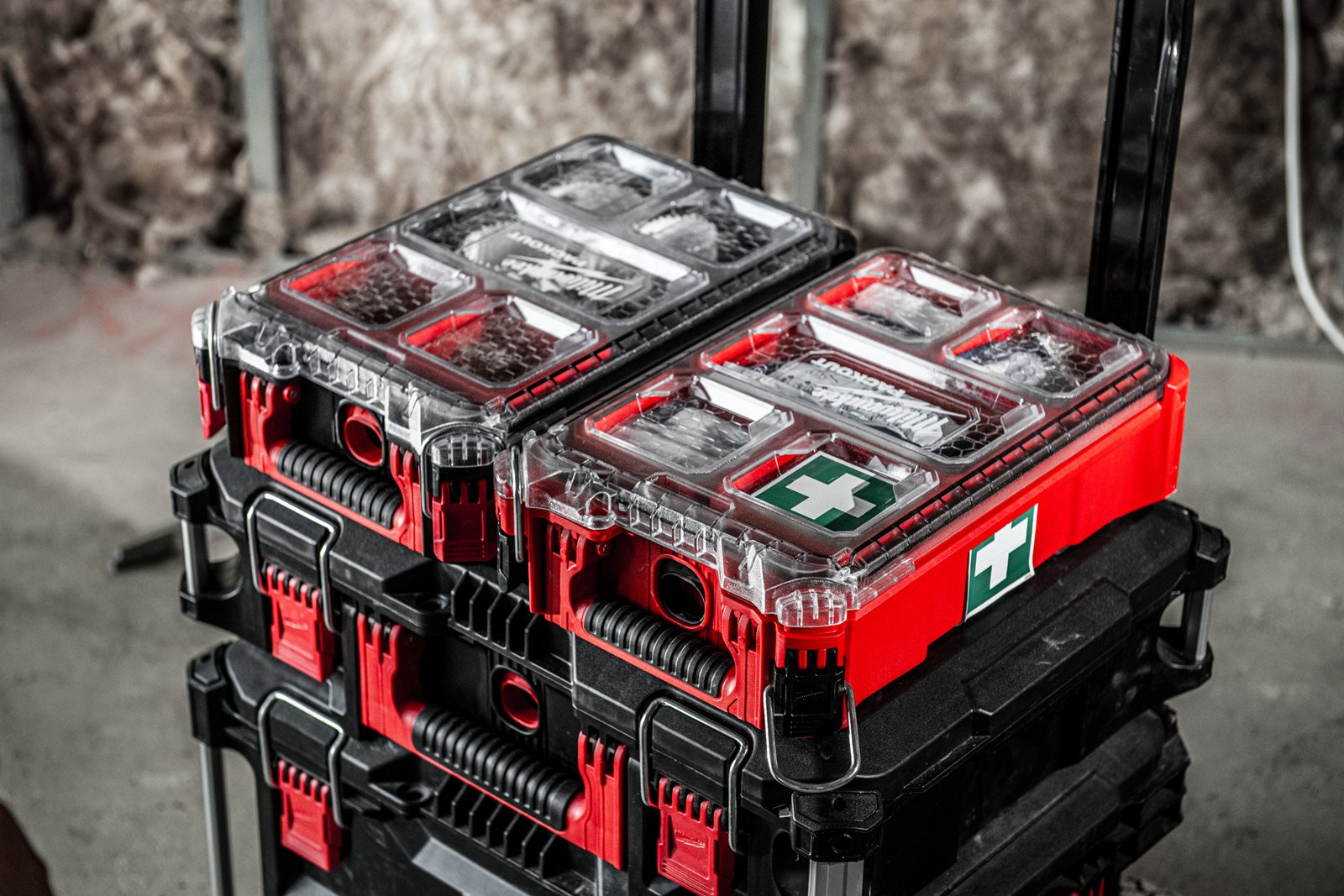 Trusă PACKOUT de prim ajutor DIN 13157 Milwaukee - in utilizare 4