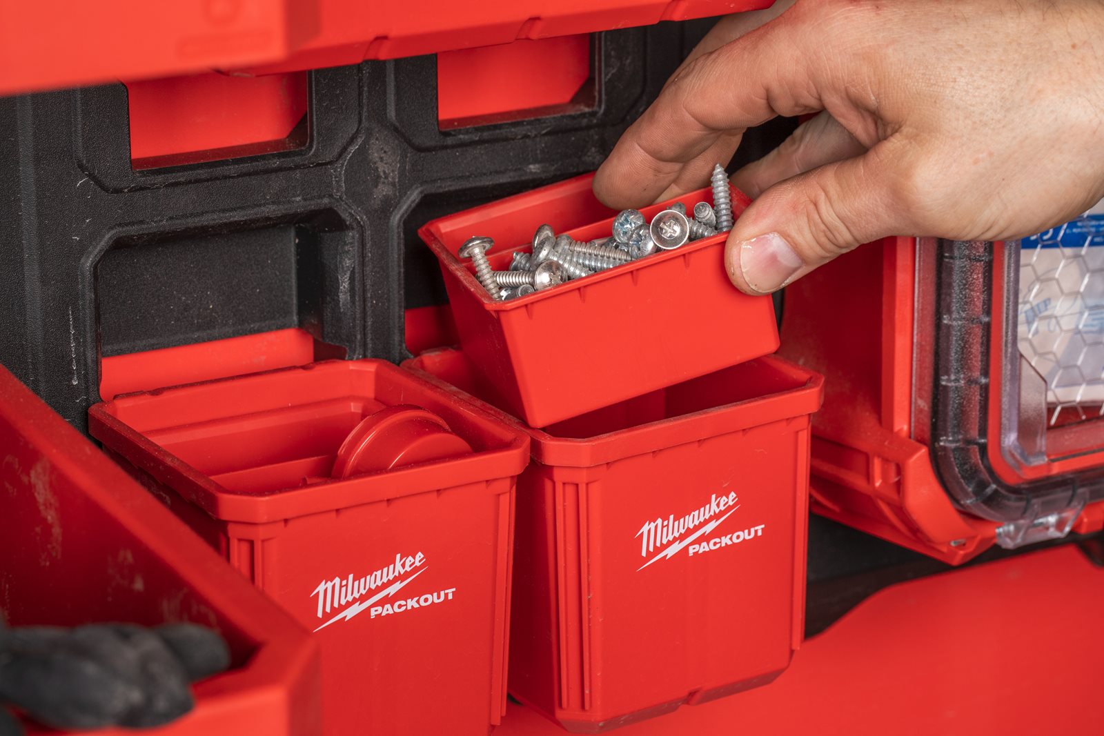 Cutie PACKOUT 10 cm Milwaukee 4932480698 - in utilizare 1