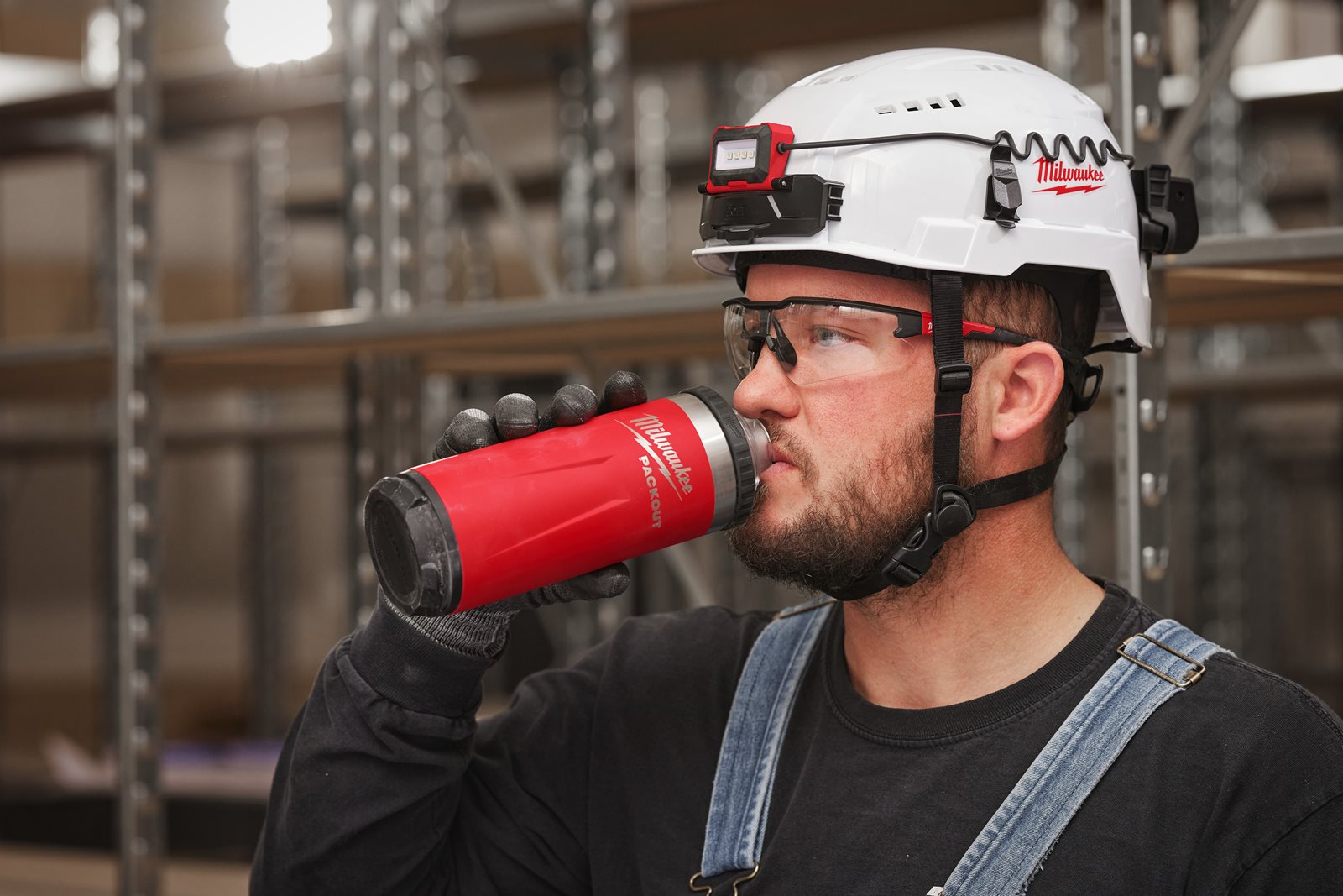 Capac sticlă PACKOUT Milwaukee 4932493464 - in utilizare 1