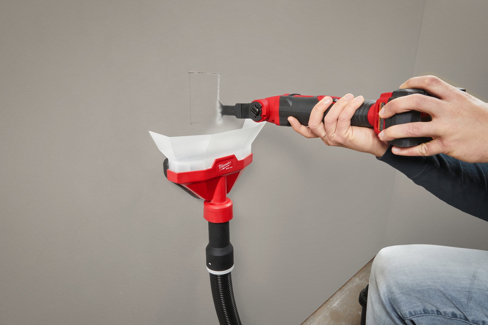 AIR-TIP Cap colector de praf Milwaukee AT-1 - in utilizare 4