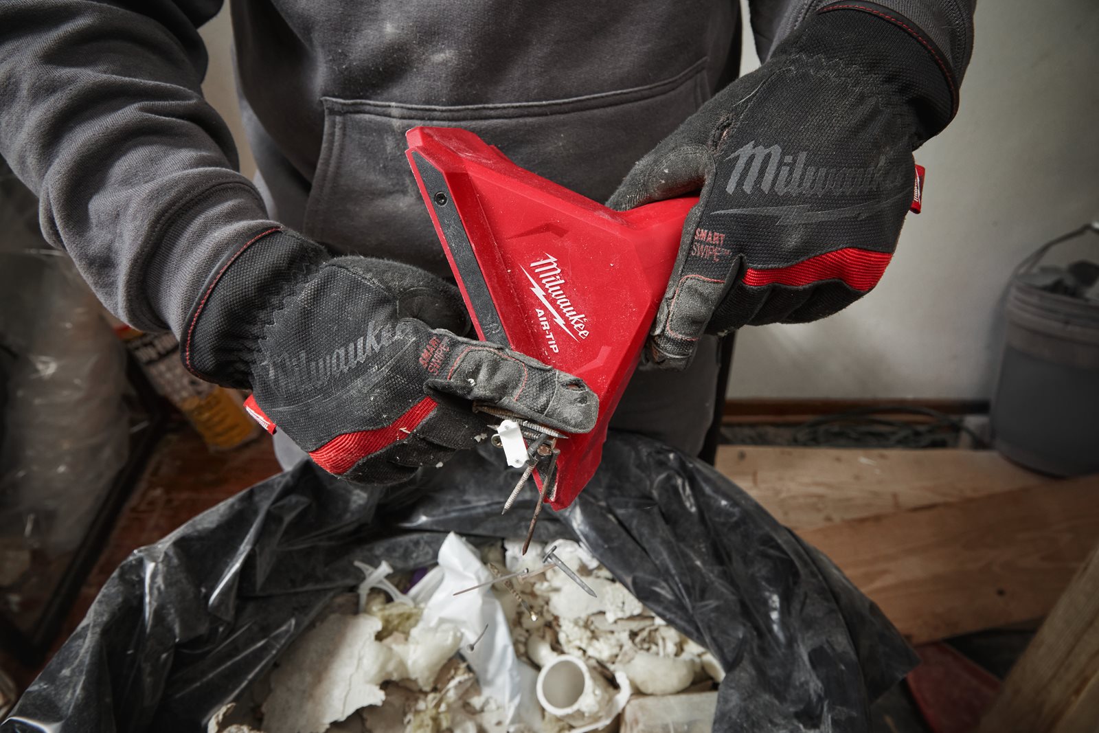 AIR-TIP Cap magnetic de aspirare Milwaukee AT-11 - in utilizare 4
