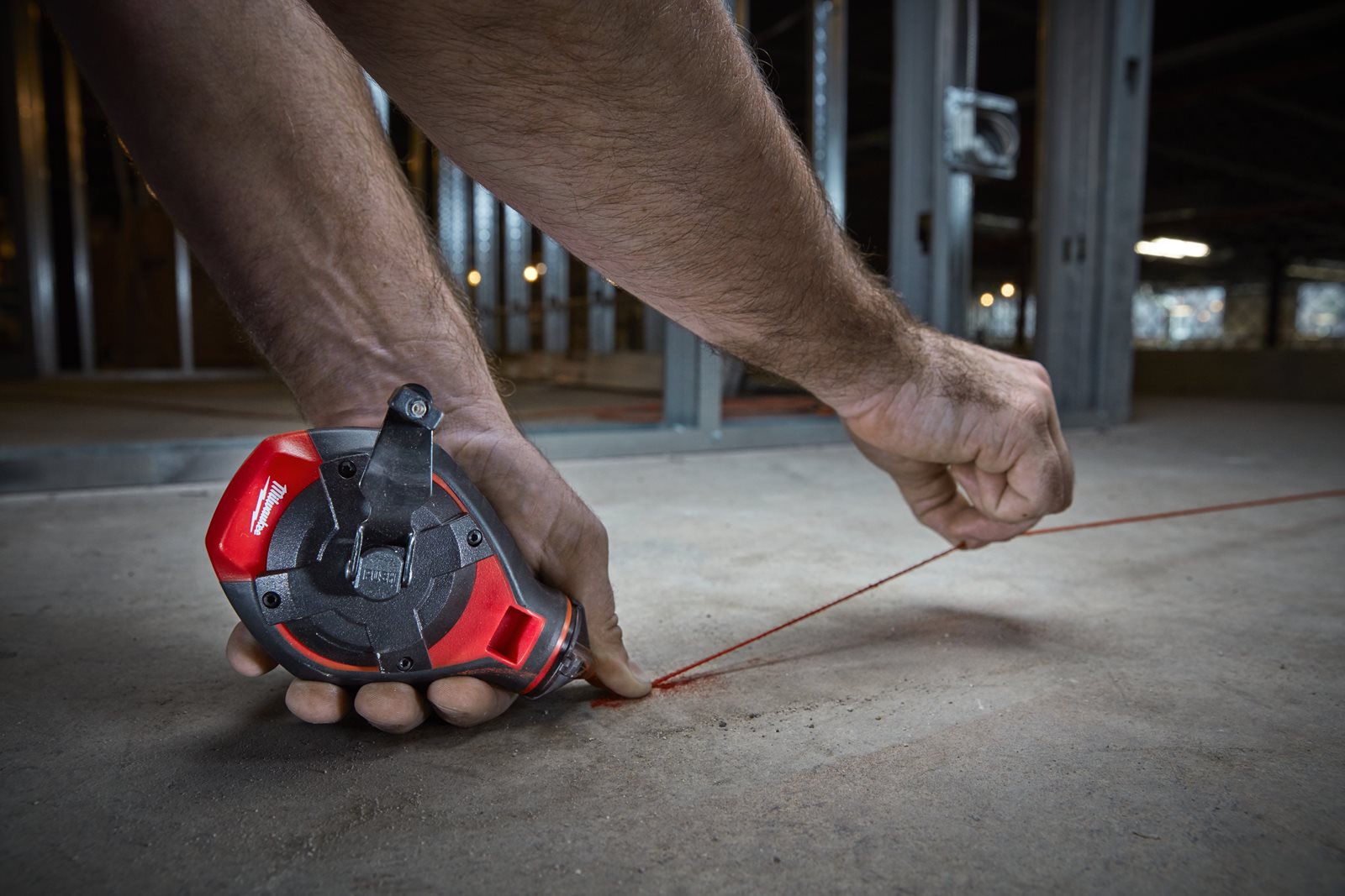 Trasor cu sfoară Bold Line Milwaukee 4932493815 - in utilizare 6