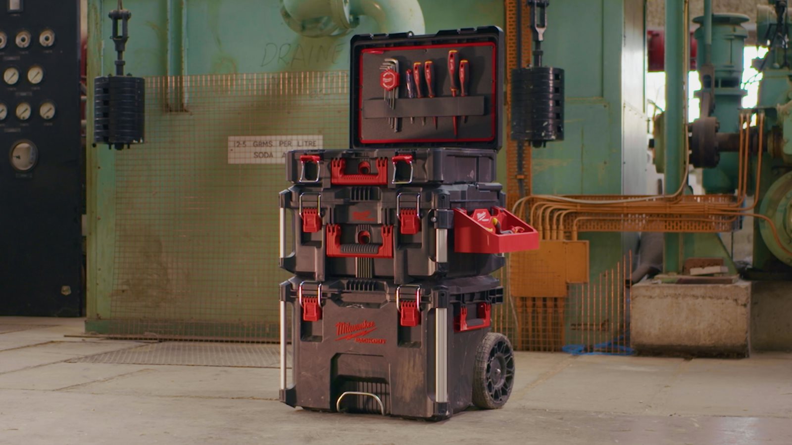 PACKOUT Suport lateral tăviță Milwaukee - in utilizare 2
