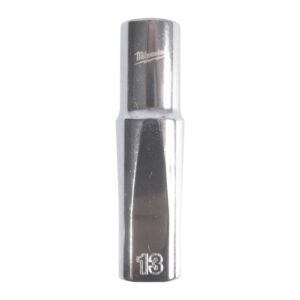 Cheie tubulară lungă 1/2" metrică, 12 puncte 13mm Milwaukee