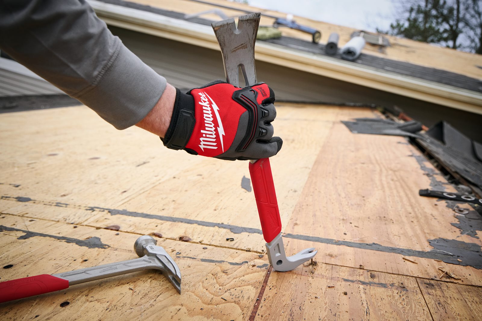 Levier pentru ornamente 40cm Milwaukee - in utilizare 1