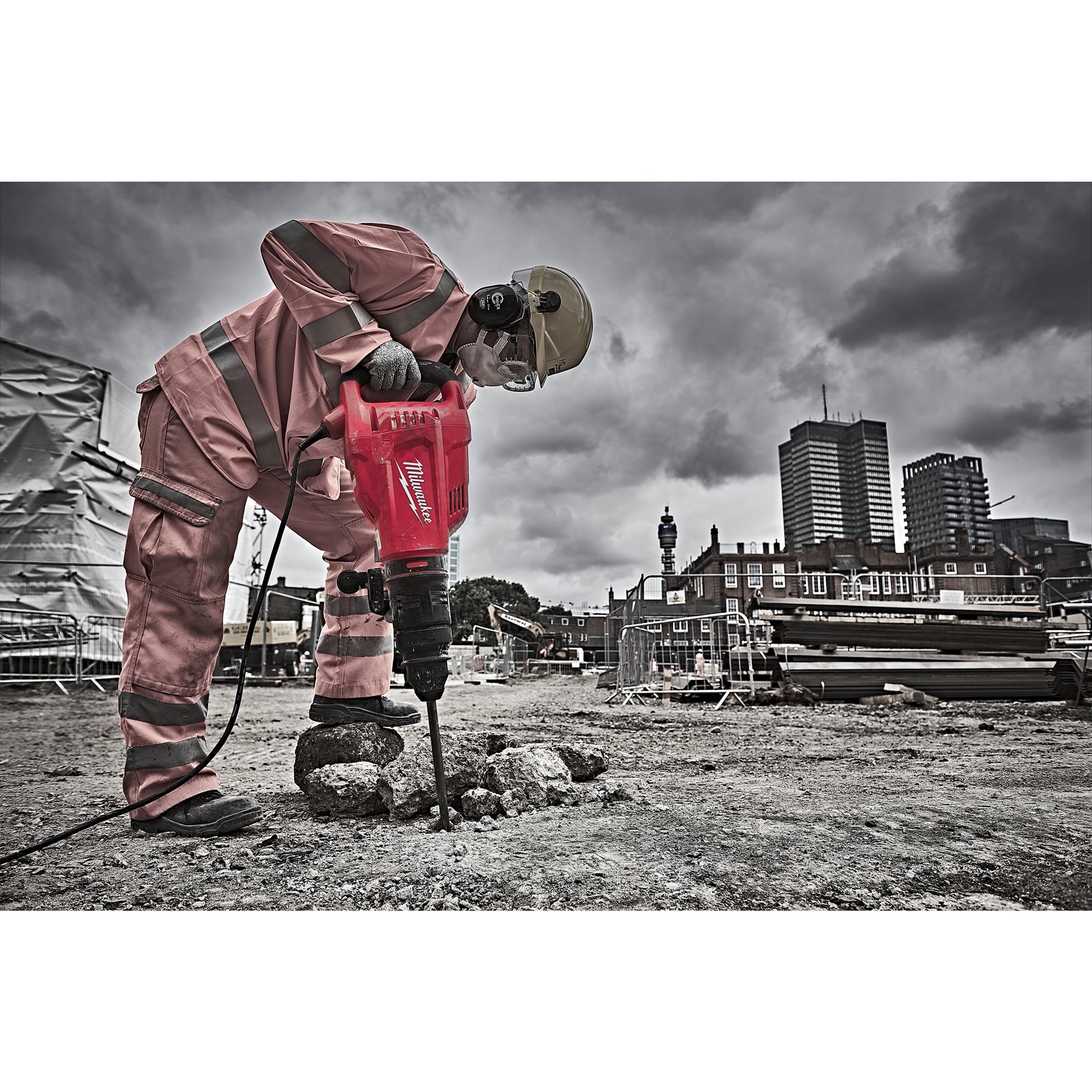 Ciocan demolator SDS-Max clasa 10 kg Milwaukee K 1000 S - detaliu 1