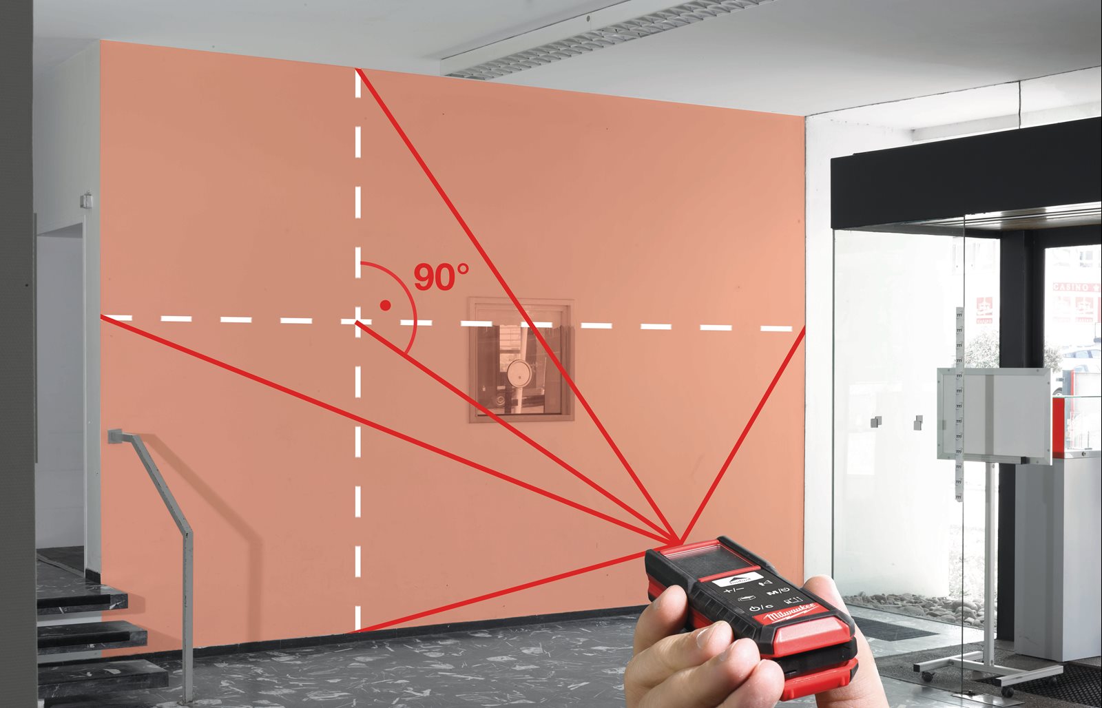 Telemetru cu laser 50 m Milwaukee LDM 50 - in utilizare 4
