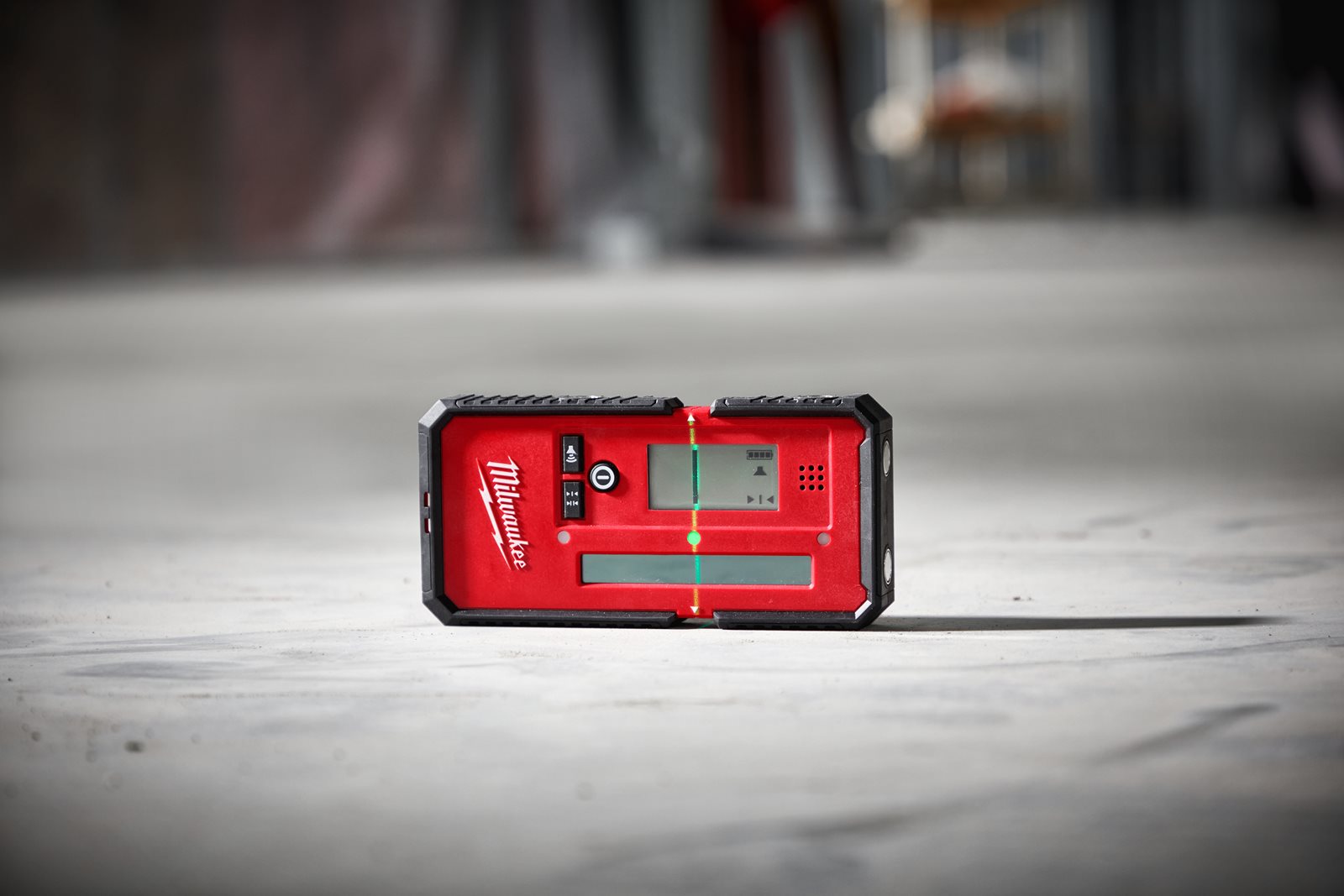 Detector linie laser Milwaukee LLD50 - in utilizare 5