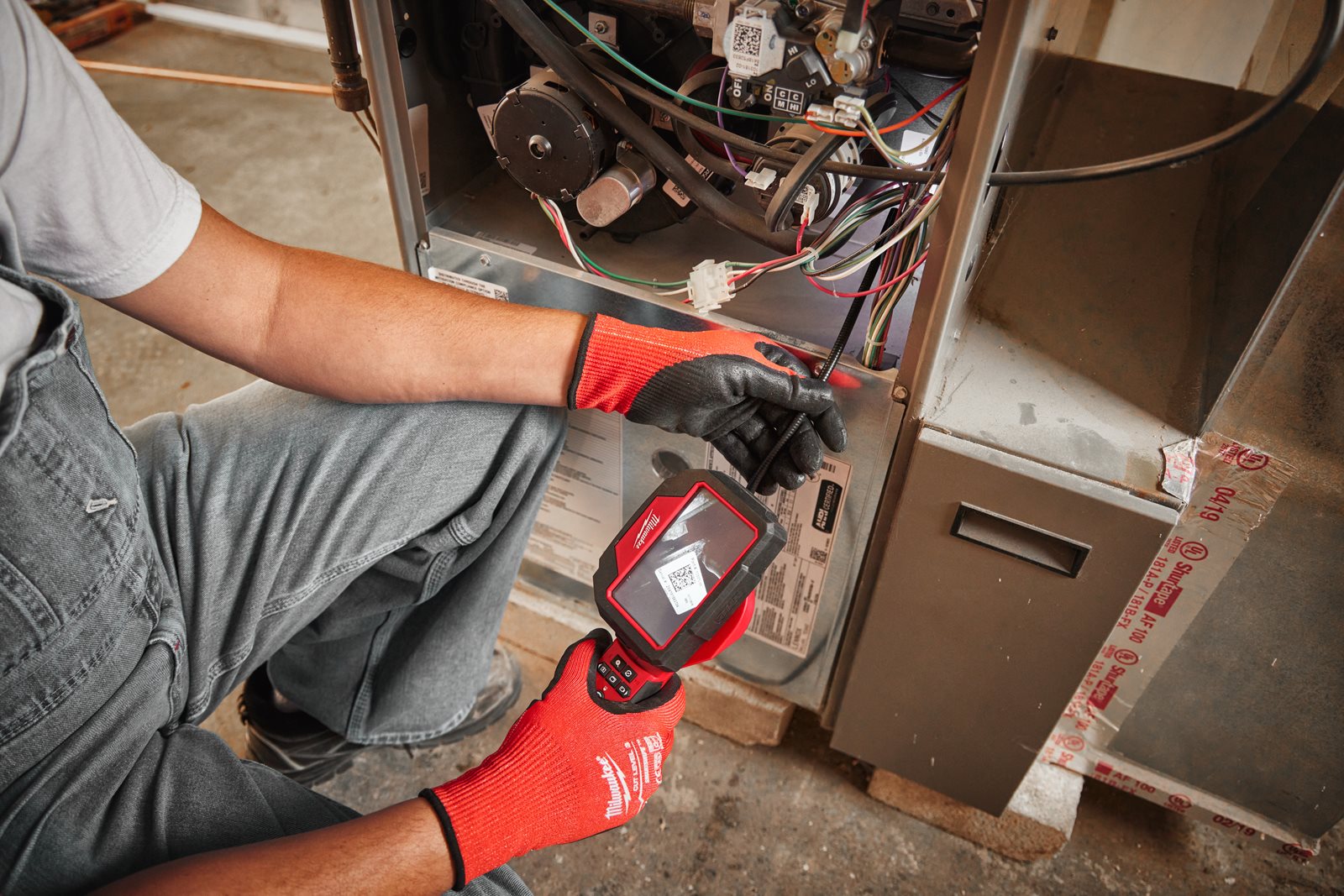 Cameră inspecție 3 m 360° M12 Milwaukee M12 360IC32-0C - in utilizare 1