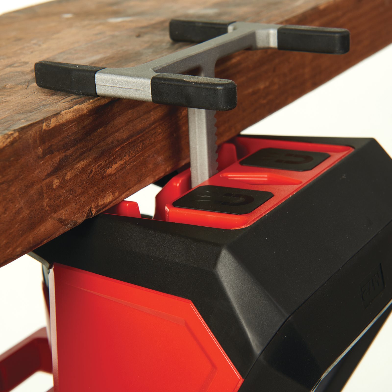 Proiector LED M12 Milwaukee M12 AL-0 - detaliu 2