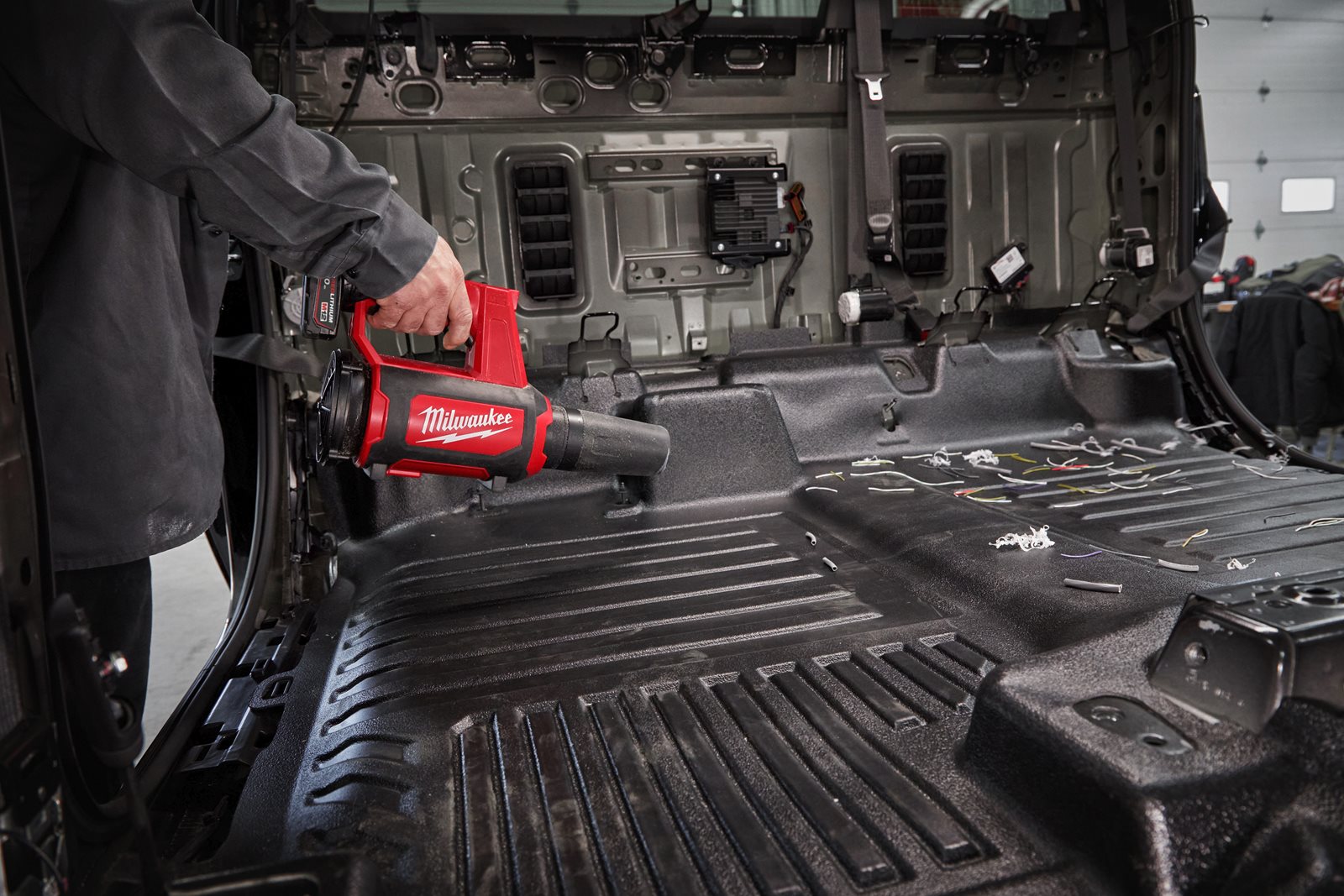 Suflantă M12 Milwaukee M12 BBL-0 - in utilizare 10