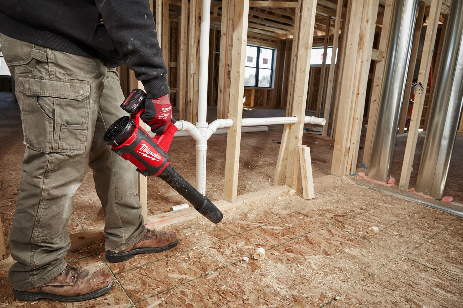 Suflantă M12 Milwaukee M12 BBL-0 - in utilizare 6