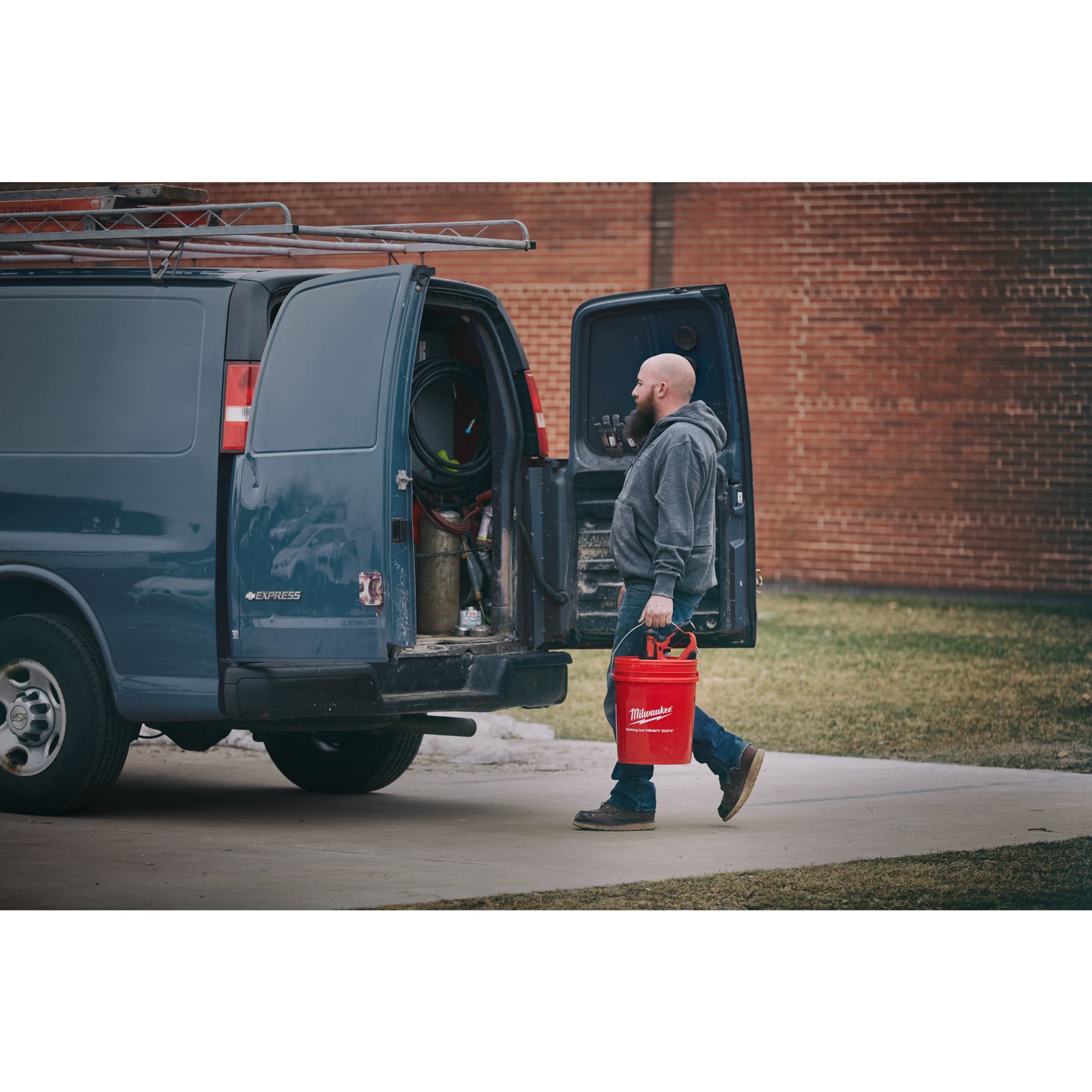 Mașină desfundat țevi subcompactă cu spirală cu diametrul de 6 mm M12 Milwaukee M12 BDC6-0C 4933451634 - detaliu 1