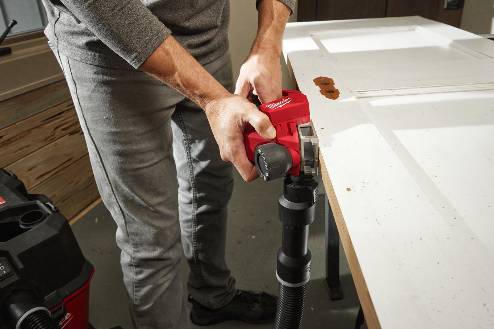 Rindea fără perii M12 Milwaukee M12 BLP-0X - in utilizare 12