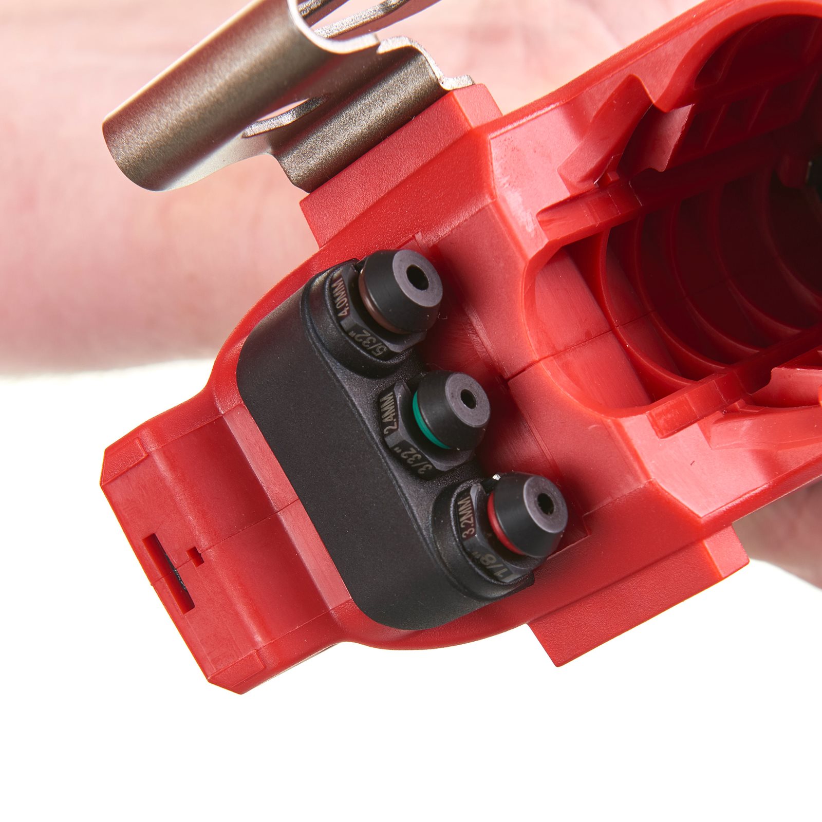Pistol pentru nituit M12 subcompact Milwaukee M12 BPRT-0 - detaliu 2