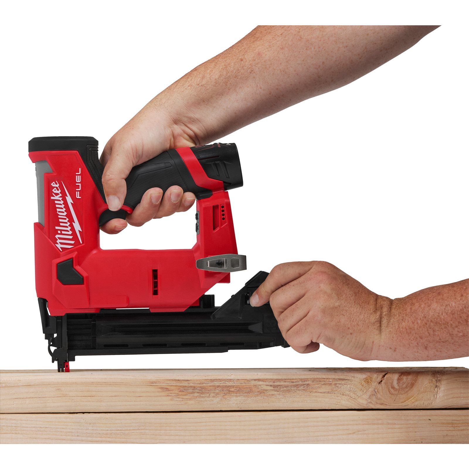 Pistol pentru cuie 18 GA M12 FUEL Milwaukee M12 FCN18GS-0X - detaliu 10