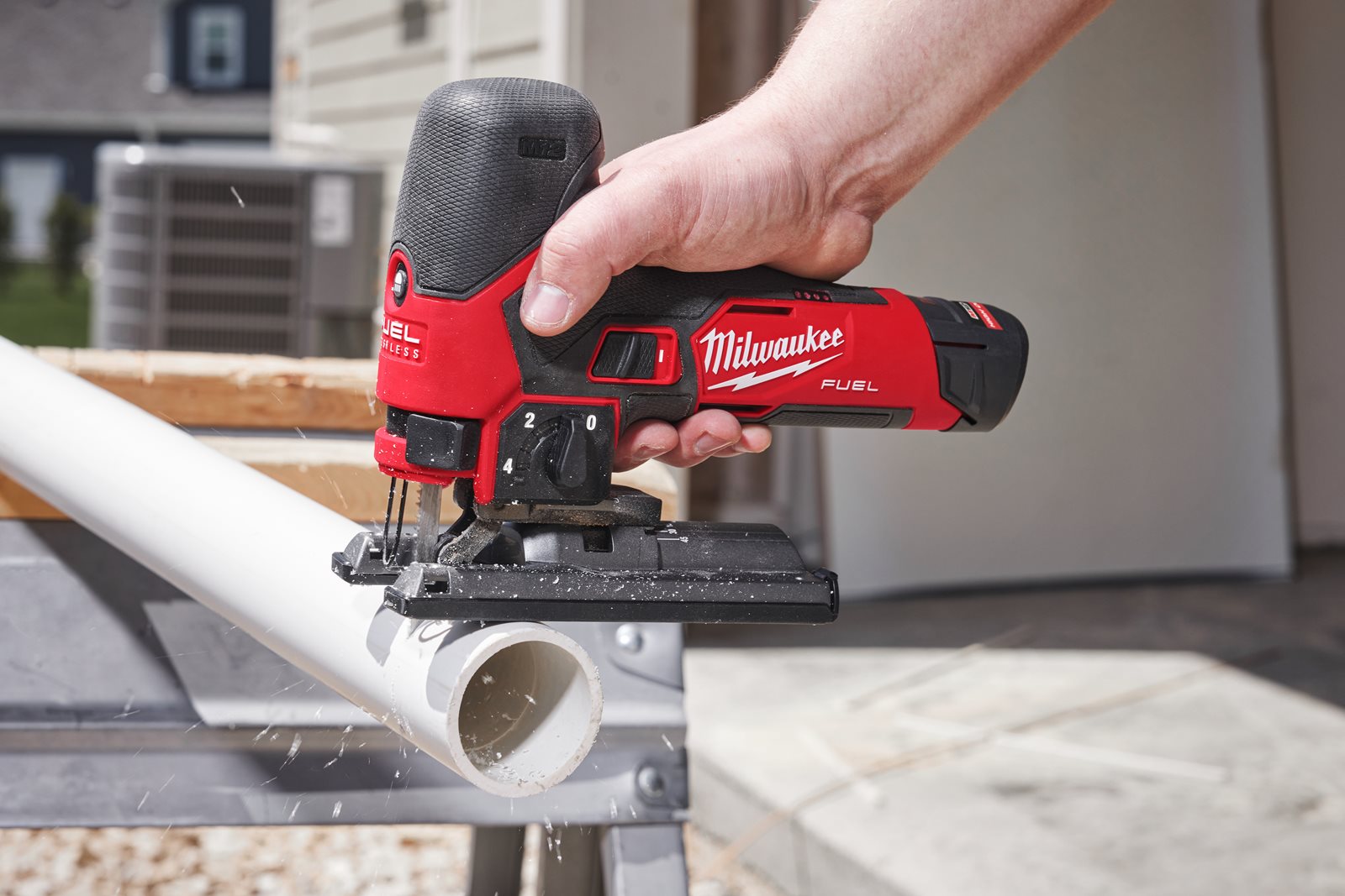 Fierăstrău pendular M12 FUEL Milwaukee M12 FJS-0 - in utilizare 11
