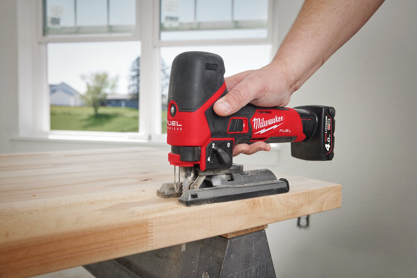 Fierăstrău pendular M12 FUEL Milwaukee M12 FJS-0 - in utilizare 7