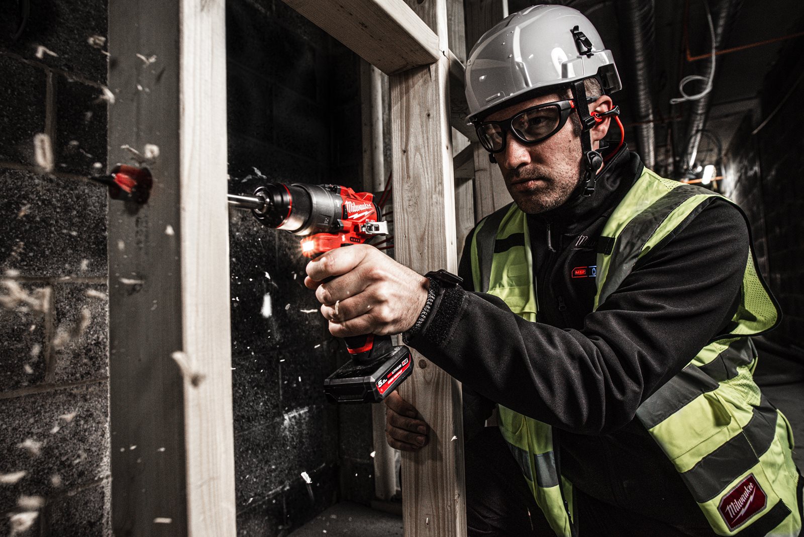 Acumulator 5.0 Ah M12HIGH OUTPUT Milwaukee M12 HB5 - in utilizare 1