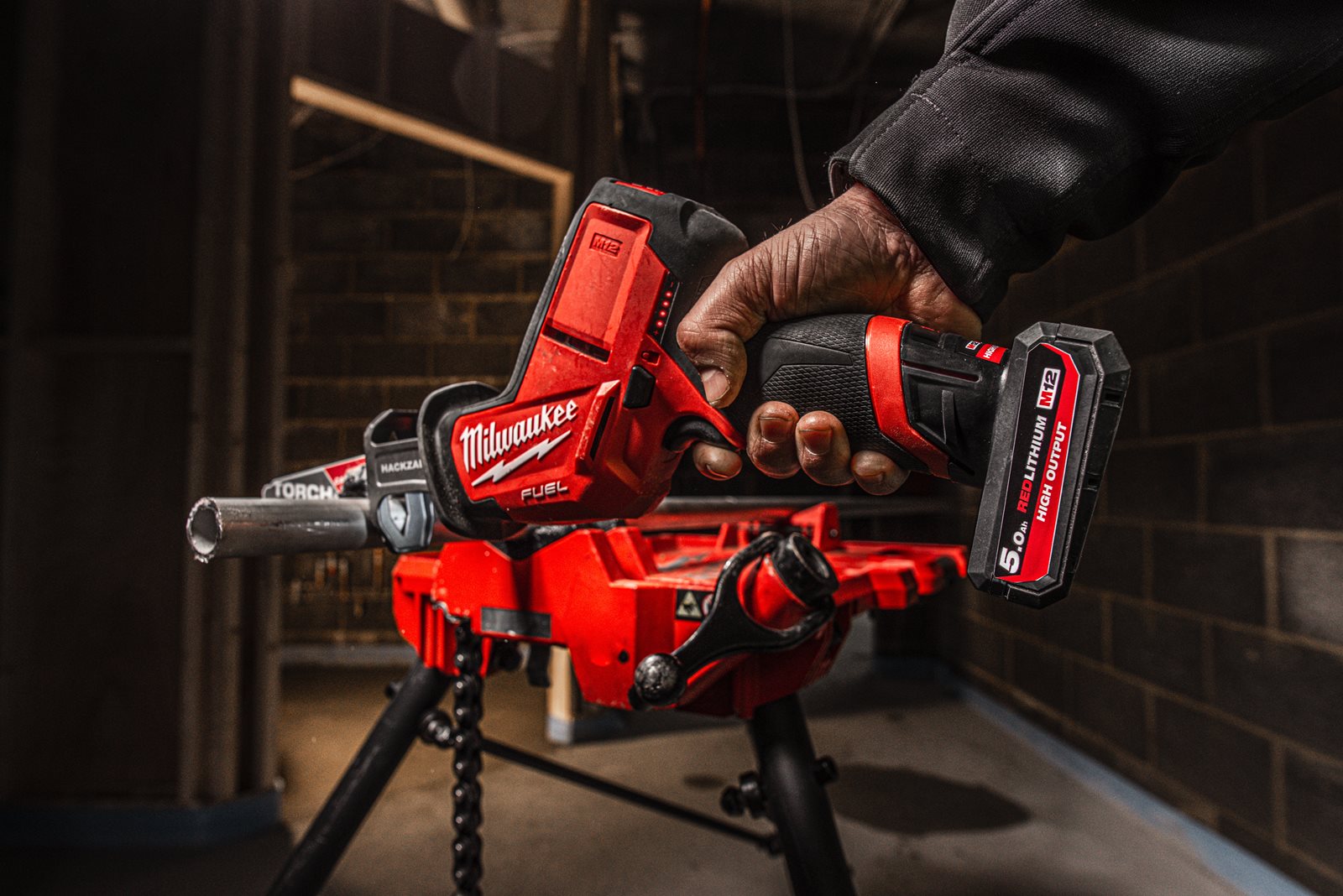 Acumulator 5.0 Ah M12HIGH OUTPUT Milwaukee M12 HB5 - in utilizare 4