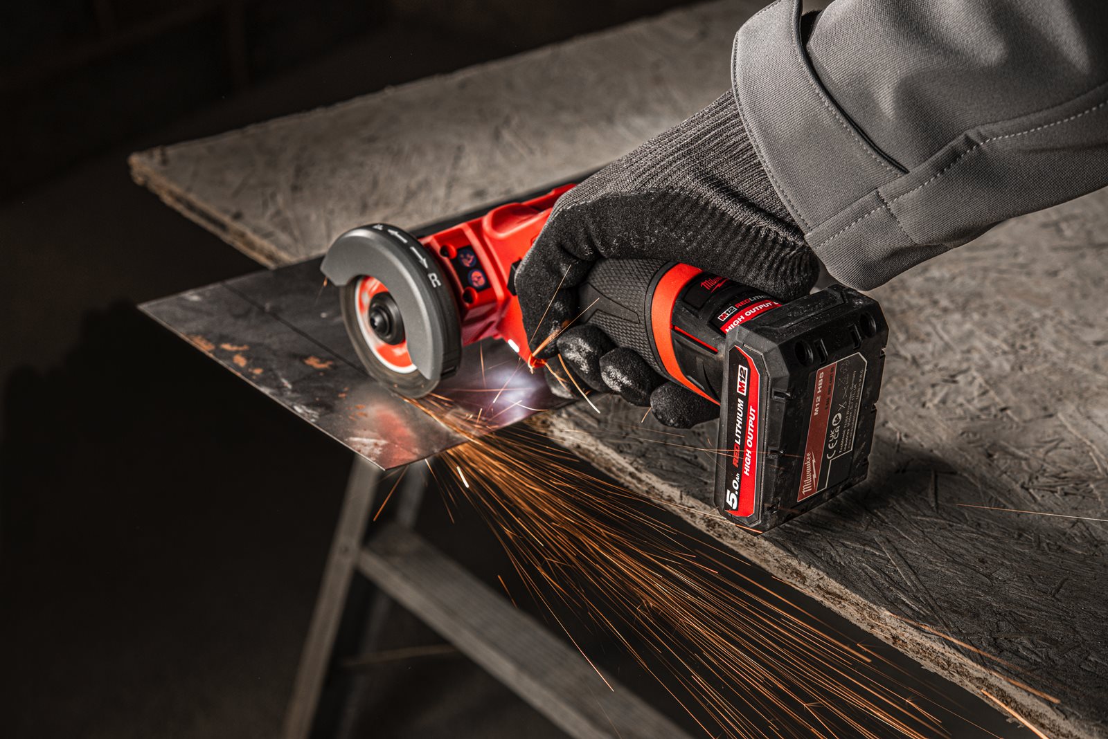 Acumulator 5.0 Ah M12HIGH OUTPUT Milwaukee M12 HB5 - in utilizare 9