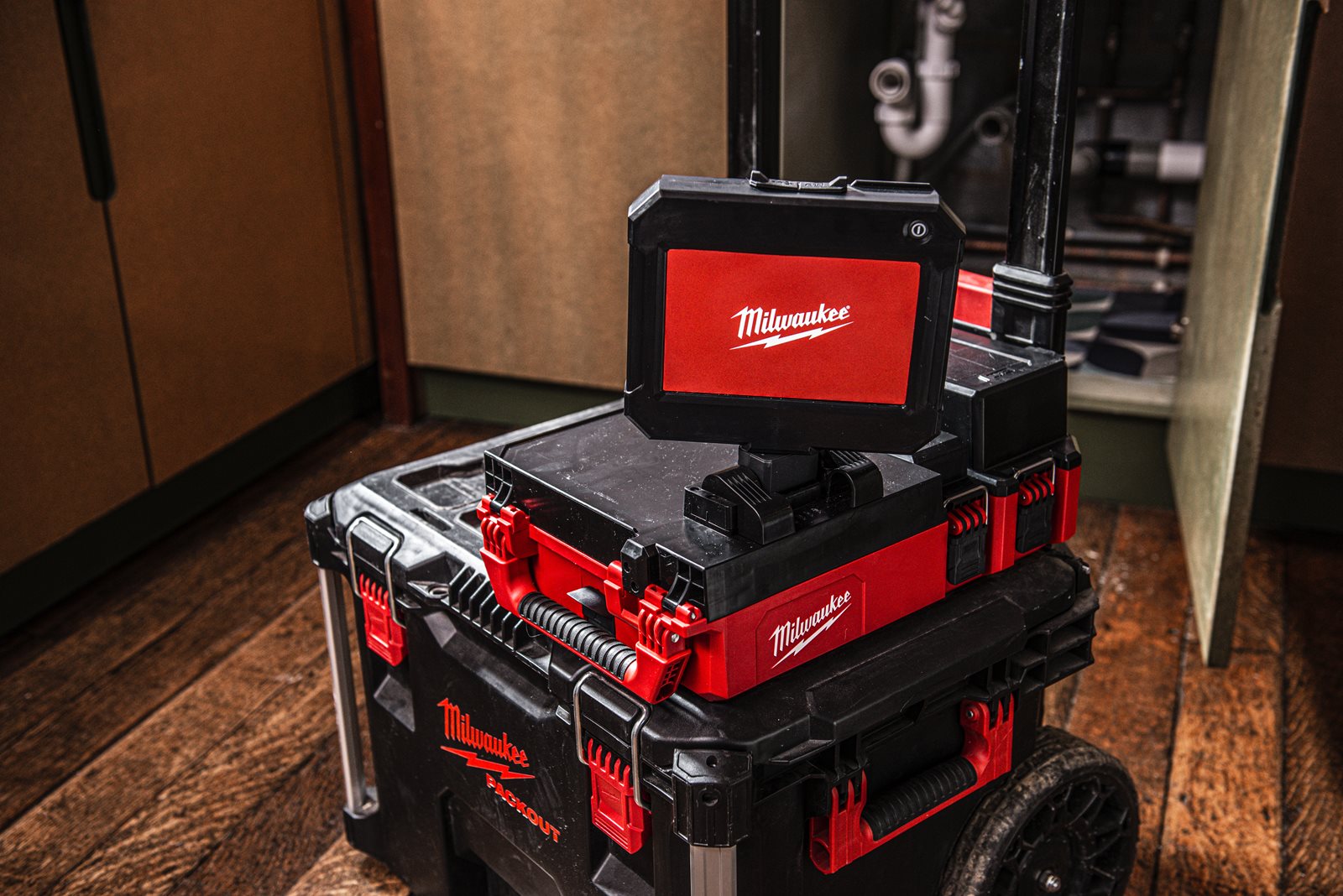 Cameră inspecție canalizare M12 PACKOUT Milwaukee M12 POSIC-0 - in utilizare 3