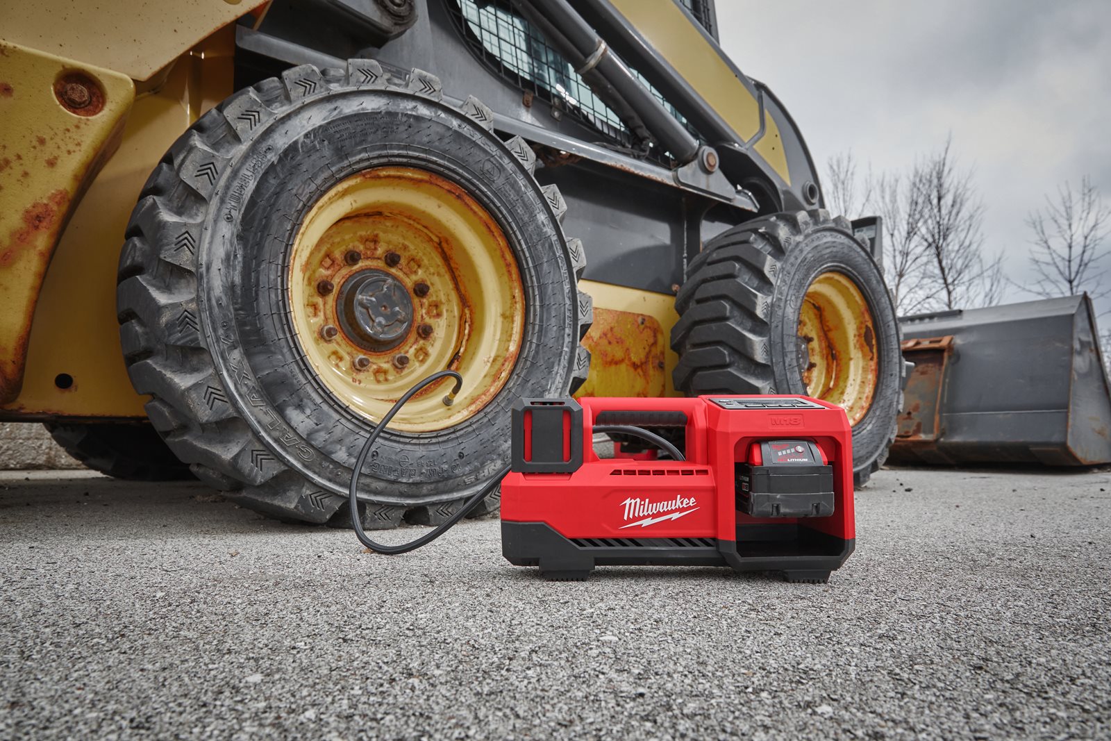 Compresor M18 Milwaukee M18 BI-0 - in utilizare 2
