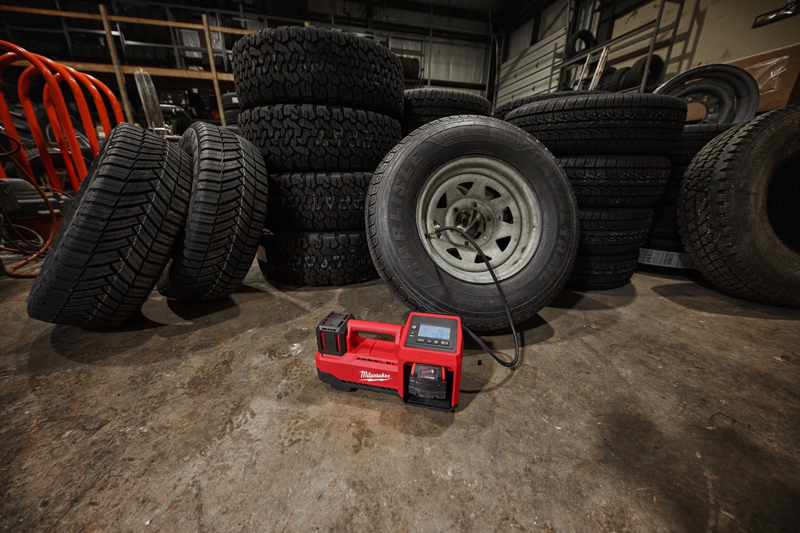 Compresor M18 Milwaukee M18 BI-0 - in utilizare 3