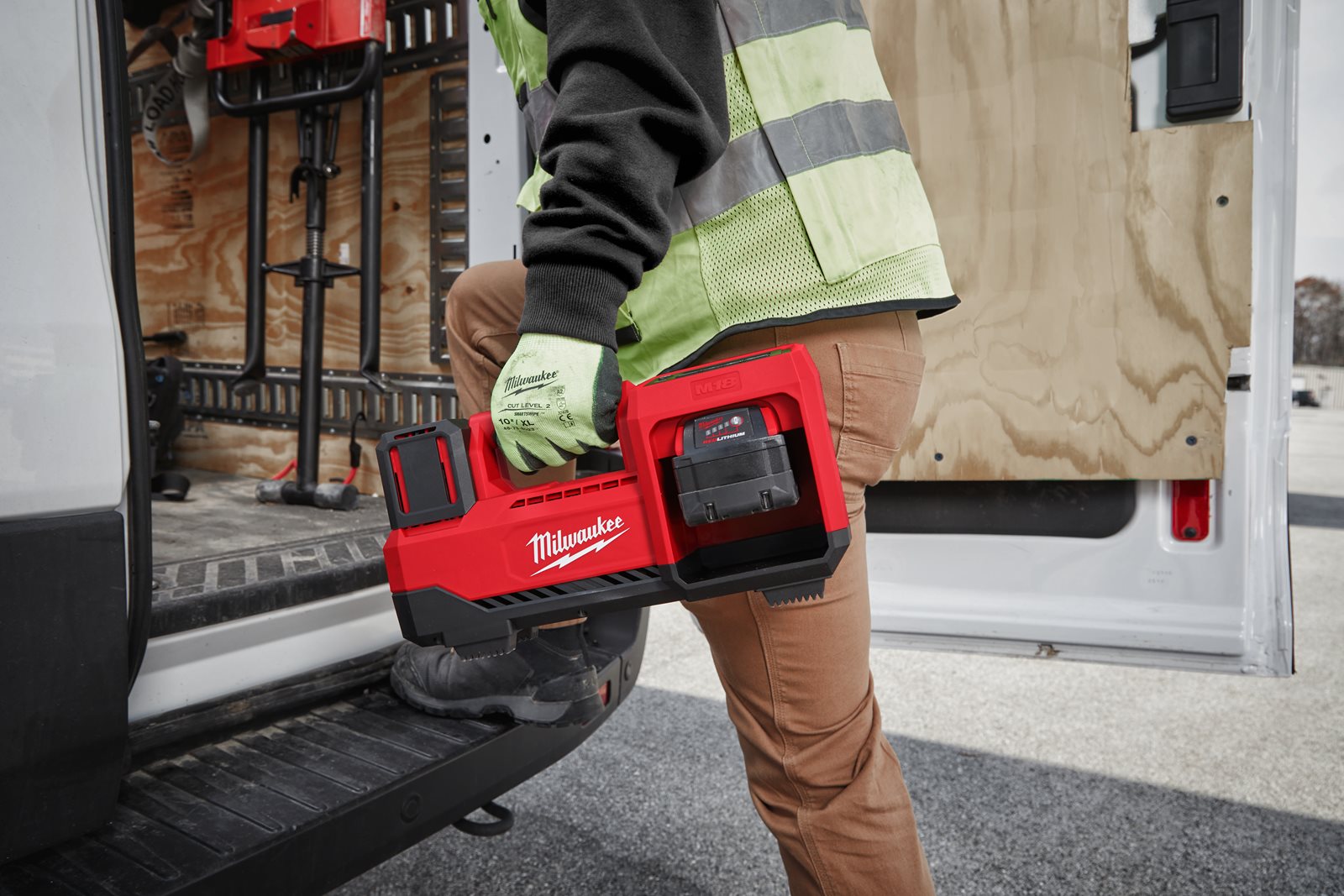 Compresor M18 Milwaukee M18 BI-0 - in utilizare 9