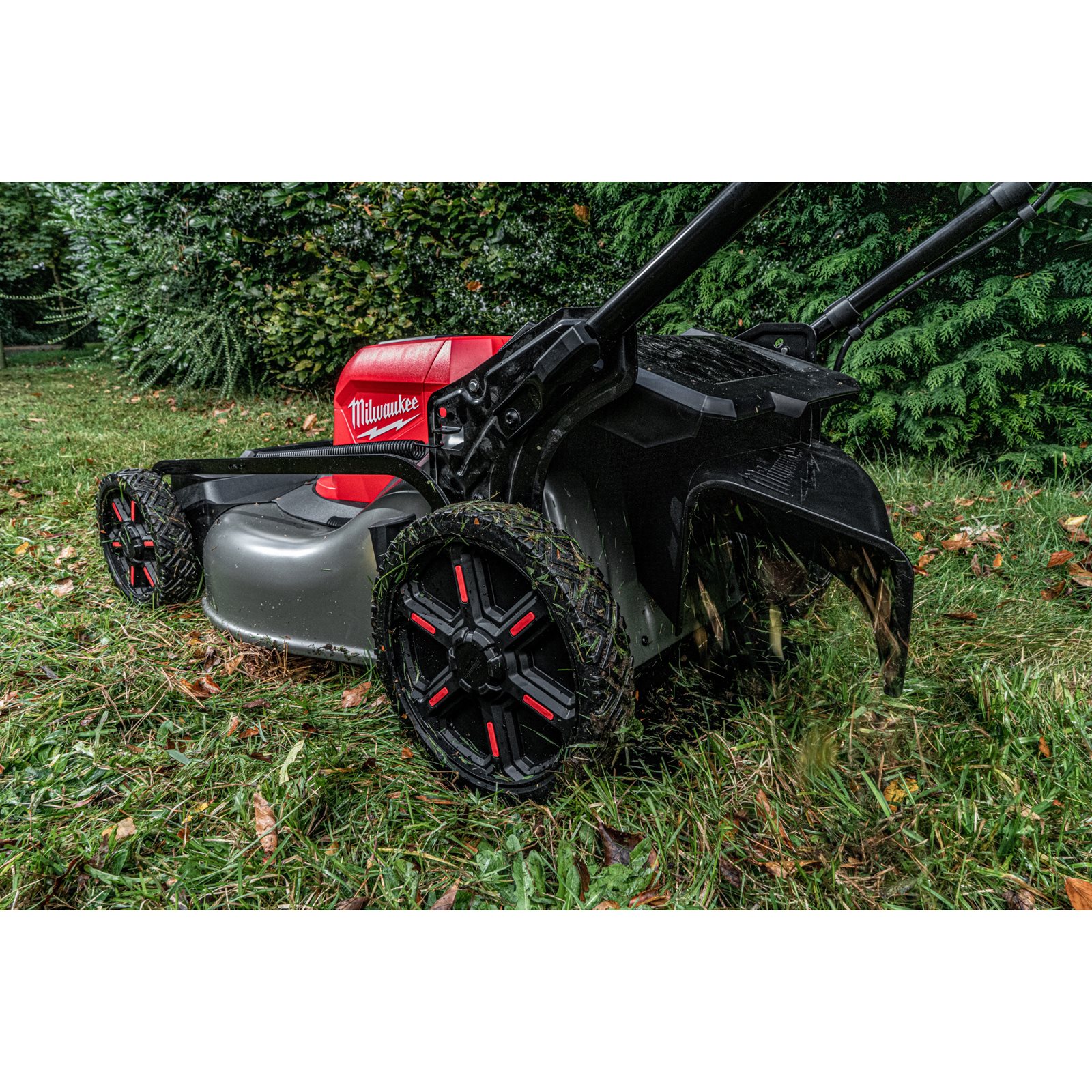 Mașină de tuns gazonul autopropulsată 53 cm M18 FUEL Milwaukee M18 F2LM53-0 - detaliu 4