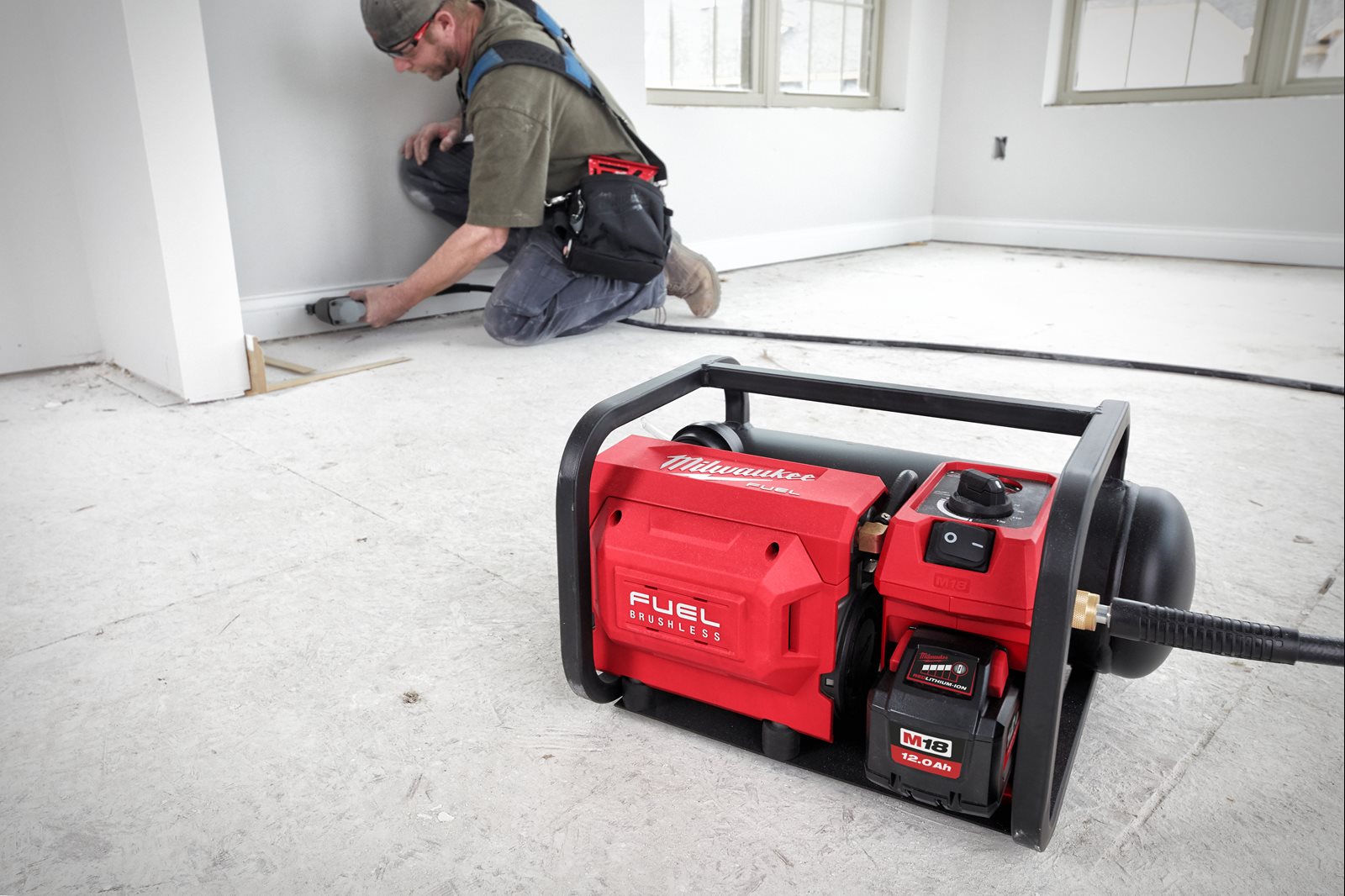 Compresor de aer M18 FUEL Milwaukee M18 FAC-0 - in utilizare 2