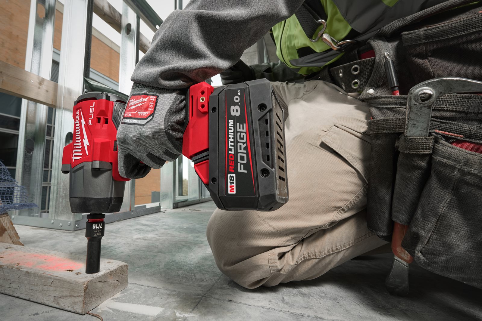 Acumulator 8.0 Ah M18 FORGE Milwaukee M18 FB8 - in utilizare 7